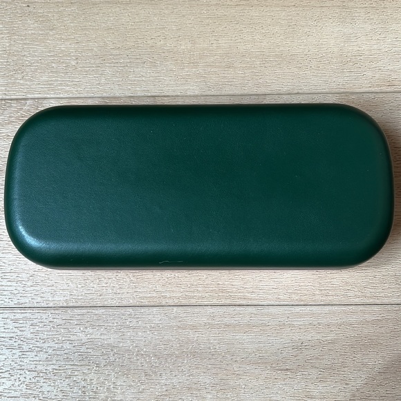 Kate Spade Case - Picture 3 of 5